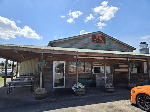 Little Howie's Burgers & Chic